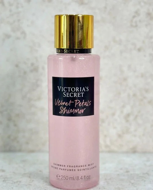 "Radiant Opulence: Victoria's Secret Velvet Petals Shimmer Mist - 250ML"